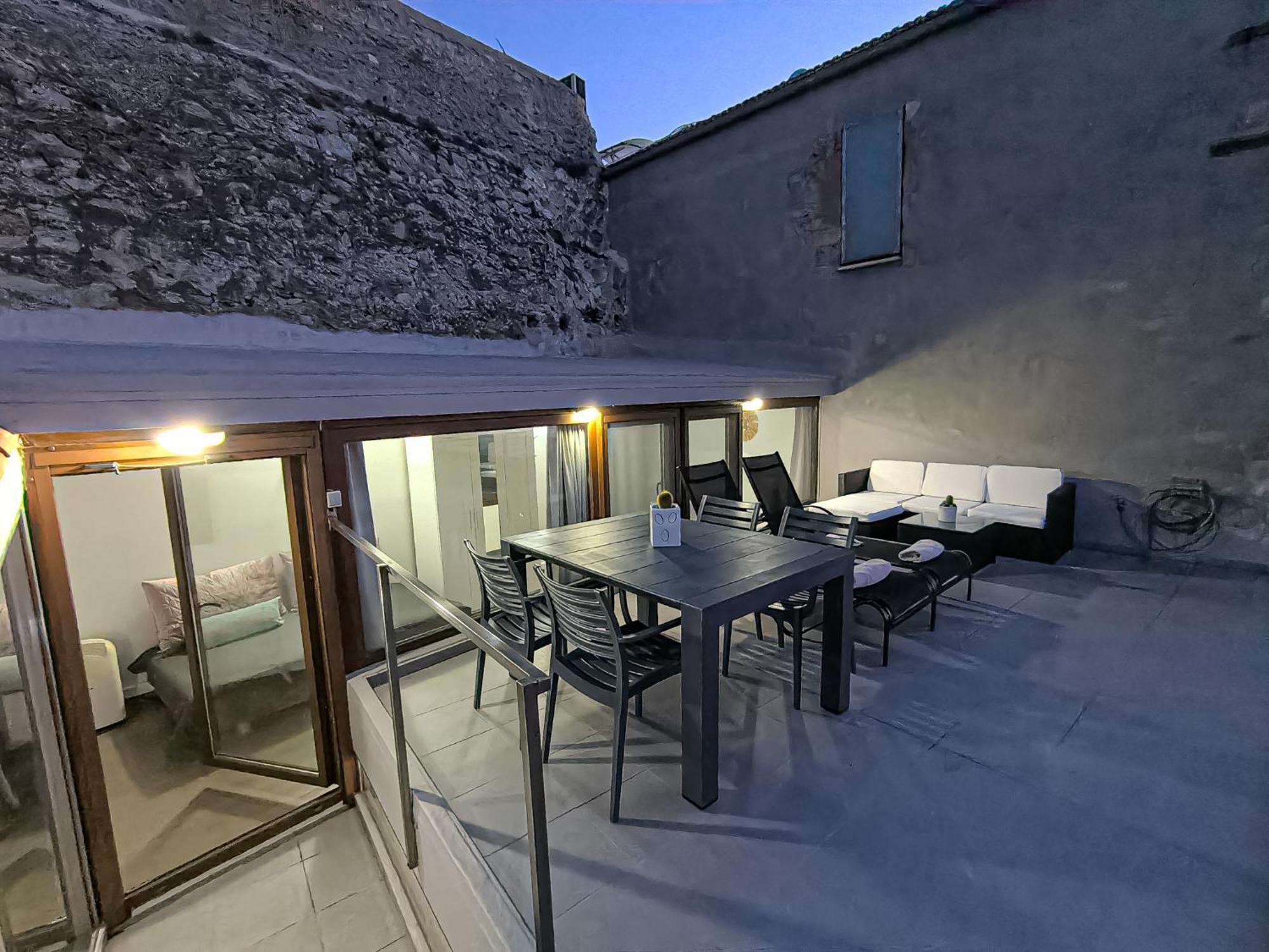 Charming Old Tannery House With Spacious Veranda And Stunning Sea View! Chania  Buitenkant foto