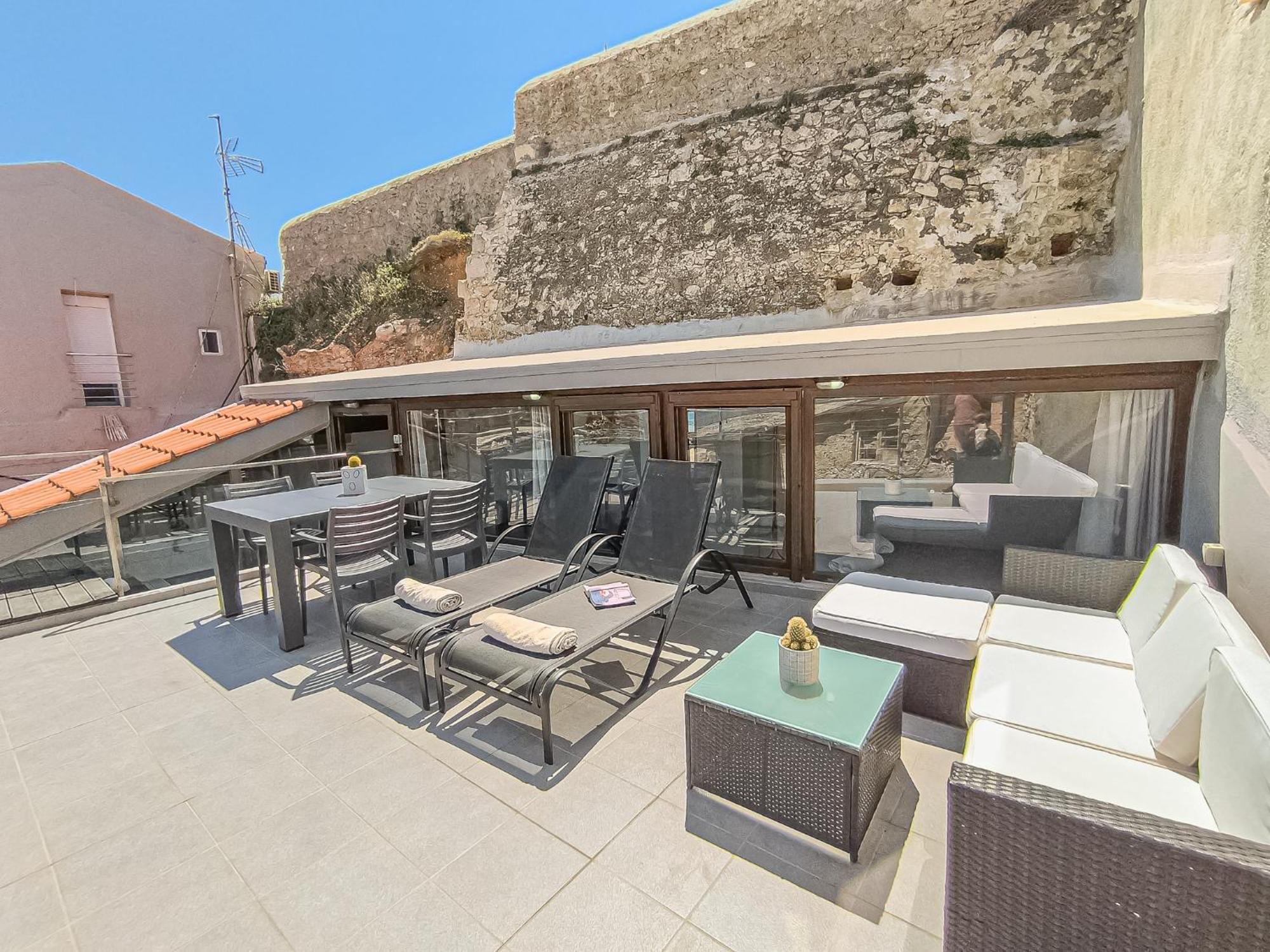 Charming Old Tannery House With Spacious Veranda And Stunning Sea View! Chania  Buitenkant foto